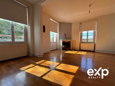 Appartement - 106 m² - 4 pièces