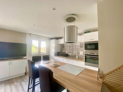 Appartement - 79 m² - 4 pièces