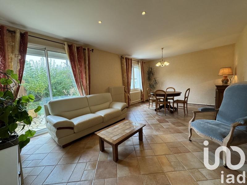 Maison - 96 m² - 6 pièces