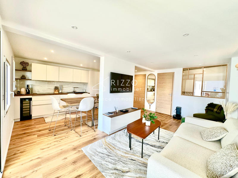 Appartement - 55 m² - 3 pièces