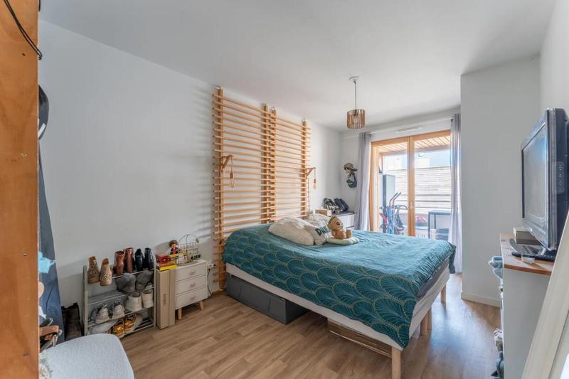 Appartement - 85 m² - 4 pièces