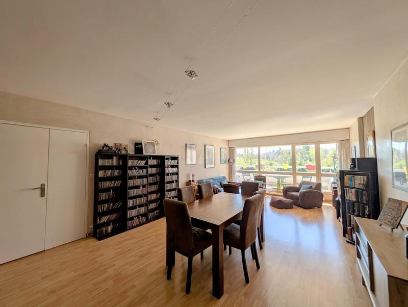 Appartement - 104 m² - 4 pièces