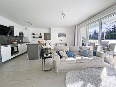 Appartement - 79 m² - 4 pièces