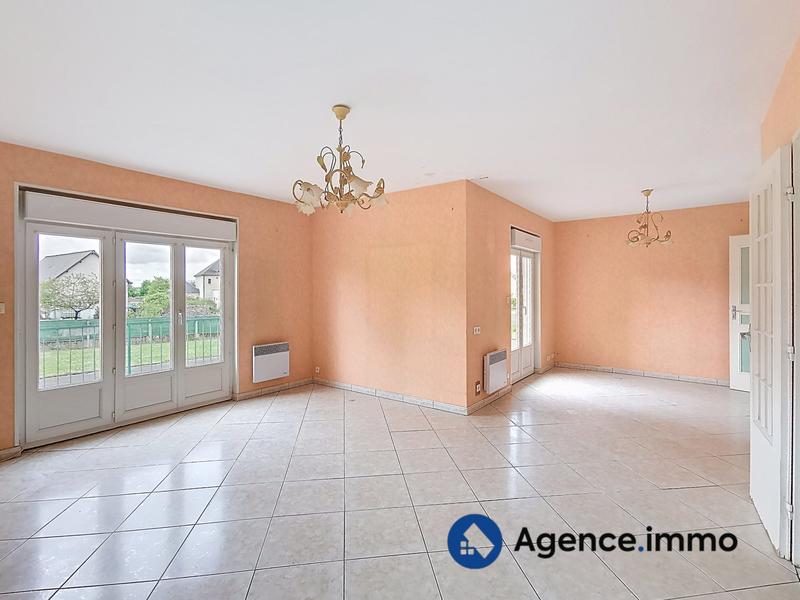 Maison traditionnelle - 120 m² - 7 pièces