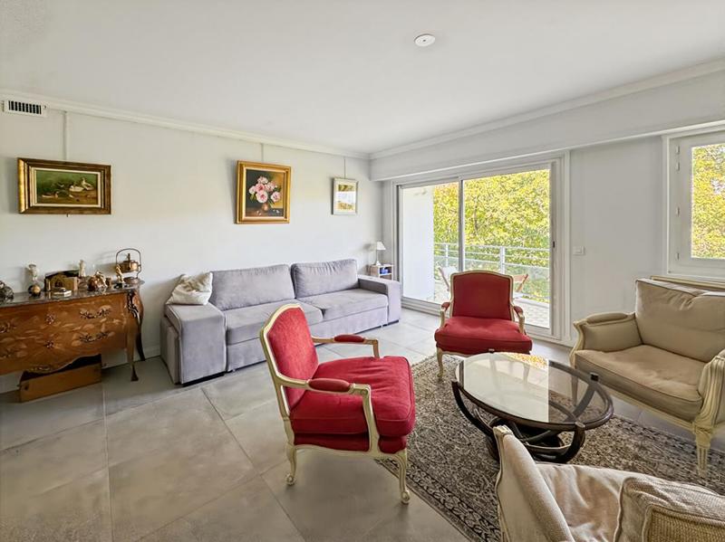 Appartement - 104 m² - 4 pièces