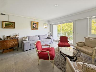 Appartement - 104 m² - 4 pièces