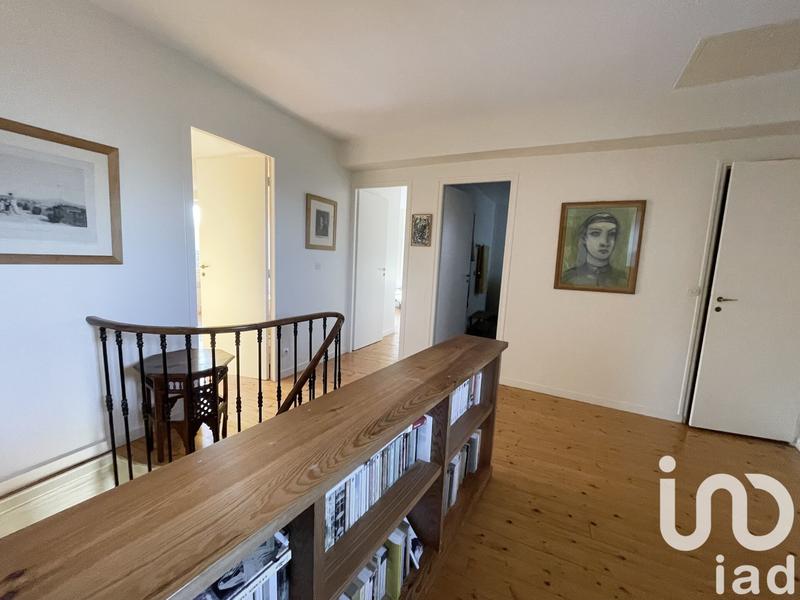 Maison - 471 m² - 13 pièces