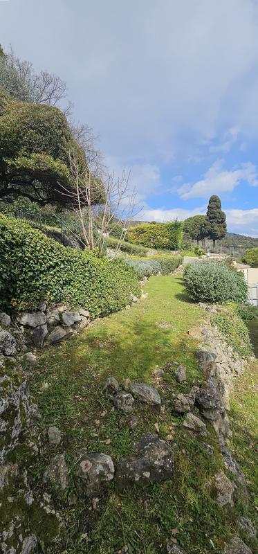 Maison - 210 m² - 10 pièces