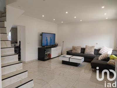 Maison - 83 m² - 5 pièces