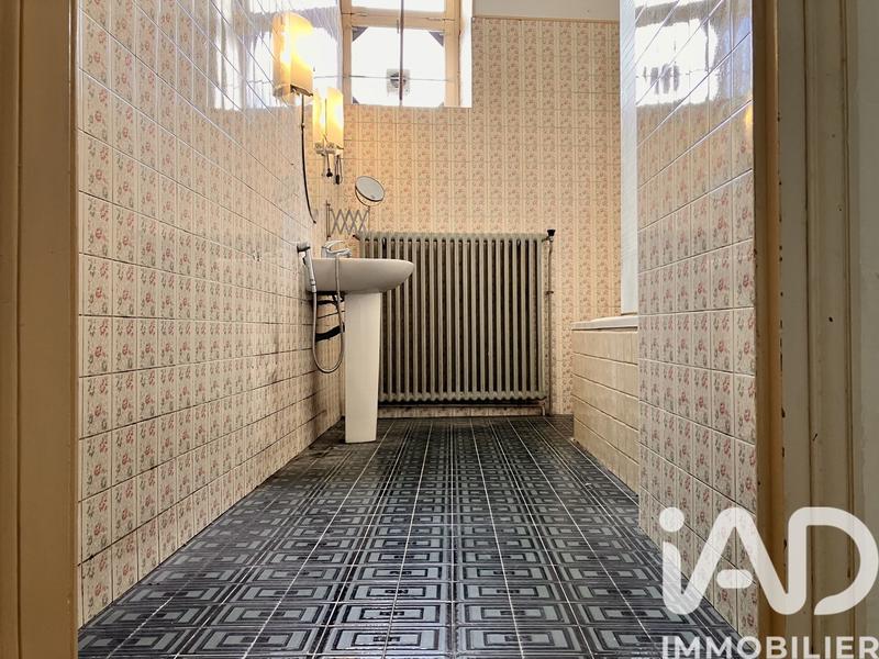 Maison - 175 m² - 7 pièces