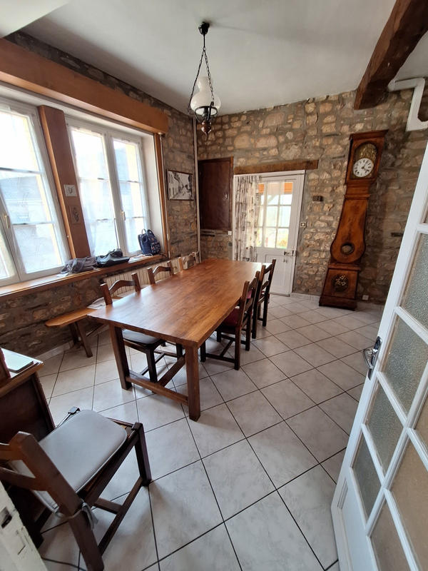 Maison - 114 m² - 6 pièces