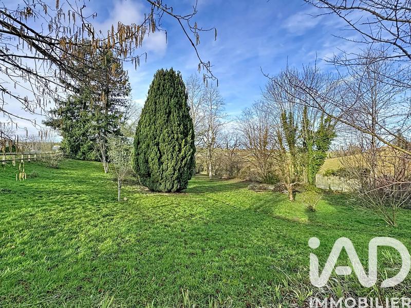 Maison de village - 184 m² - 8 pièces