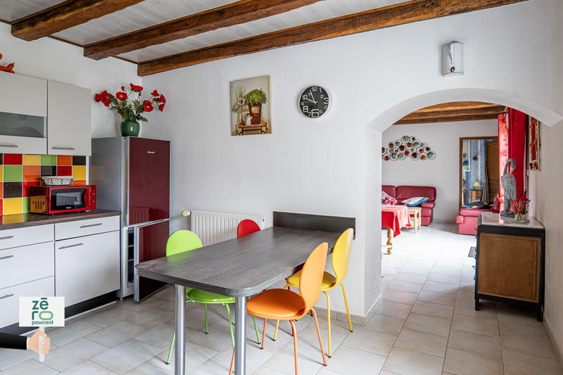 Maison - 240 m² - 10 pièces