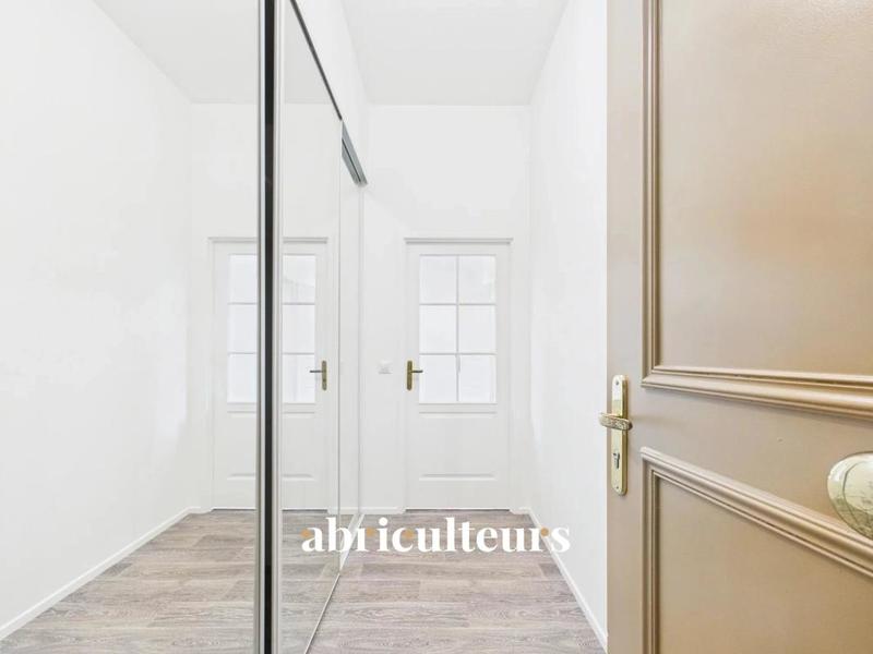 Appartement ancien - 62 m² - 3 pièces