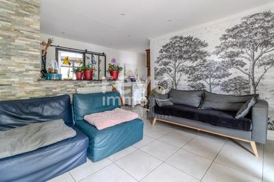 Appartement - 92 m² - 5 pièces