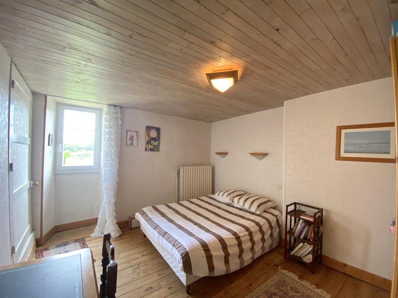 Propriété - 293 m² - 10 pièces