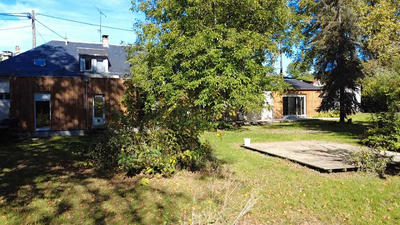 Maison - 260 m² - 12 pièces