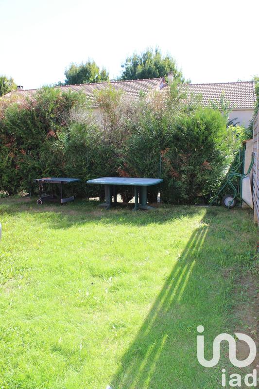 Maison - 210 m² - 9 pièces