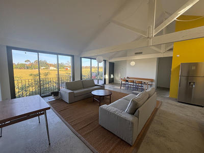 Appartement - 110 m² - 5 pièces