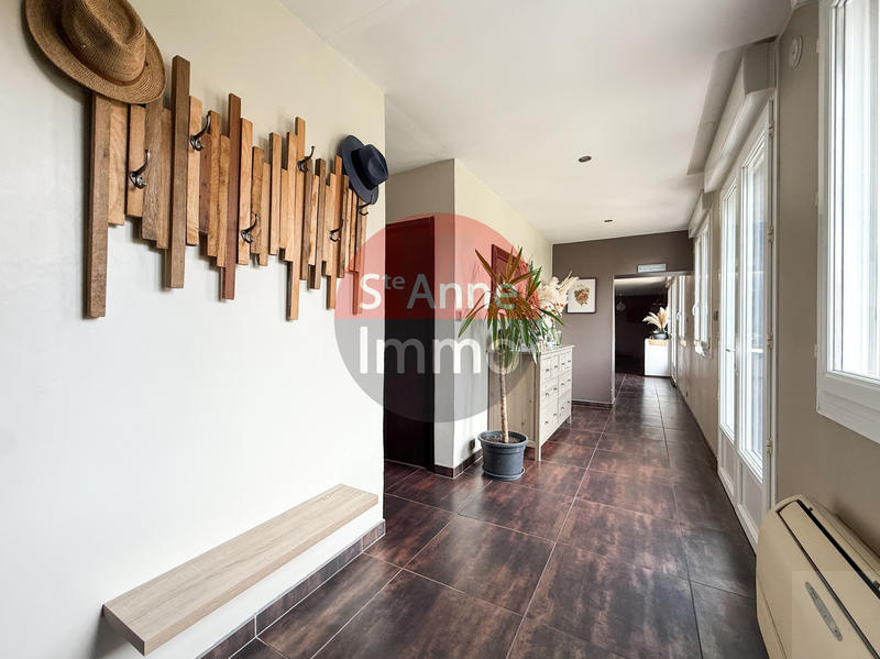 Maison - 192 m² - 6 pièces