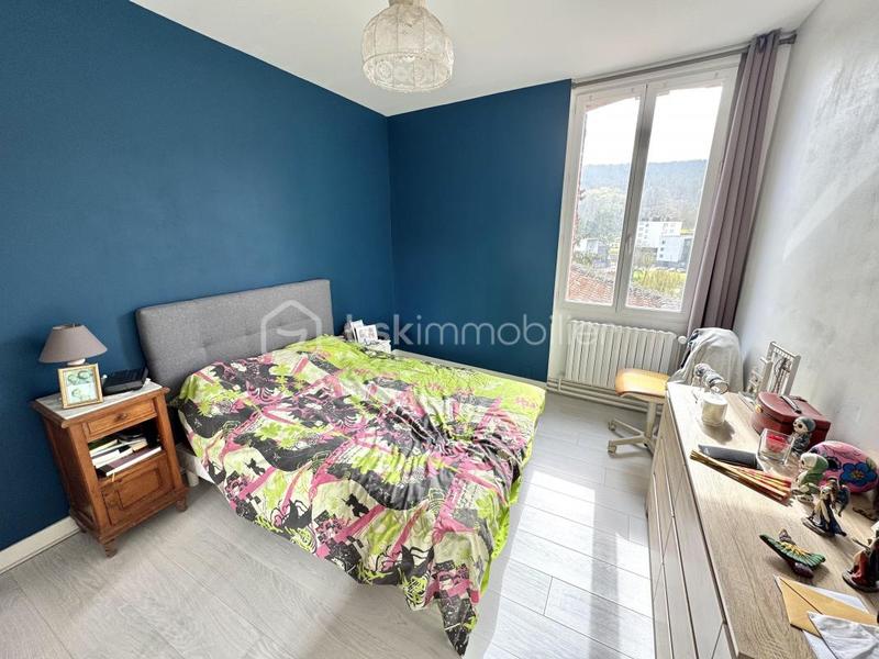 Maison - 140 m² - 8 pièces