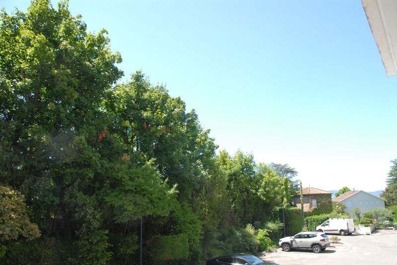 Appartement - 93 m² - 4 pièces