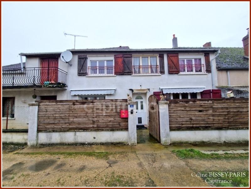 Maison de village - 160 m² - 5 pièces