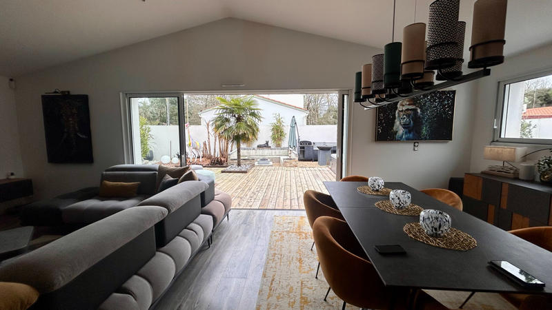 Maison - 138 m² - 4 pièces