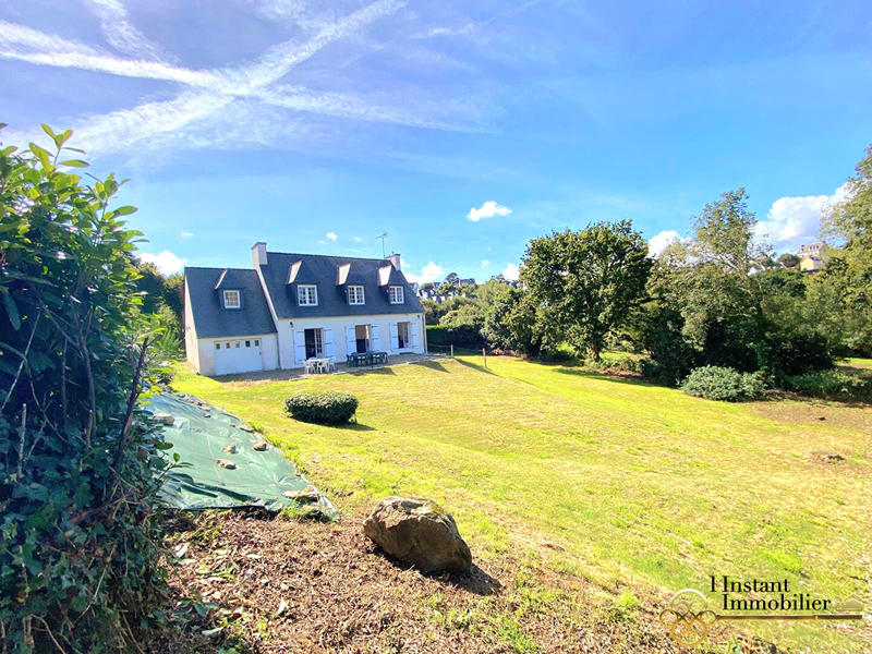 Demeure - 135 m² - 6 pièces