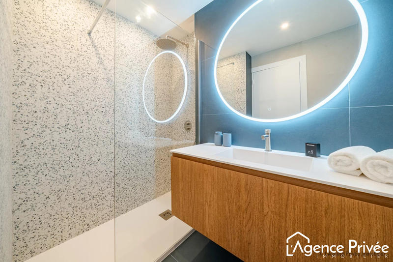 Appartement - 62 m² - 2 pièces