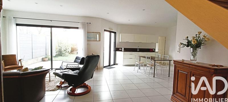 Maison - 155 m² - 6 pièces