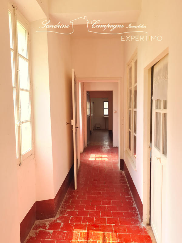 Maison - 141 m² - 5 pièces