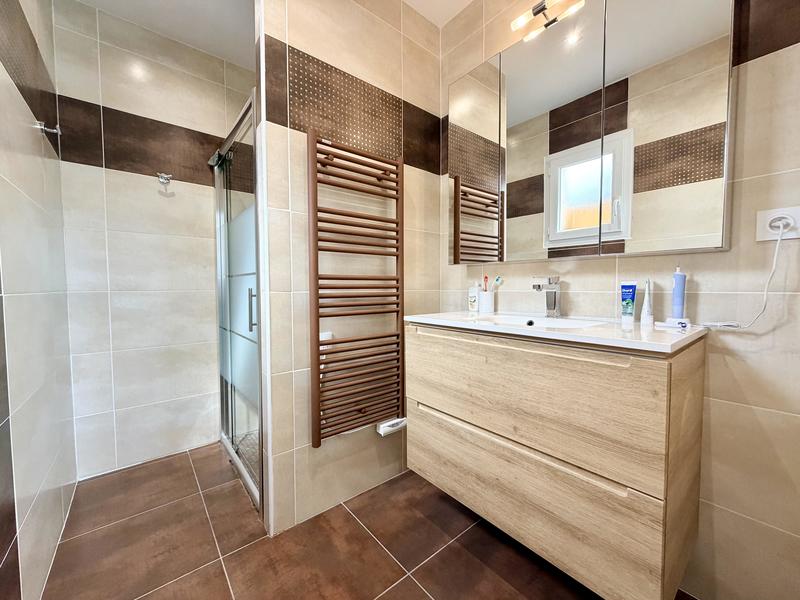 Villa - 136 m² - 4 pièces