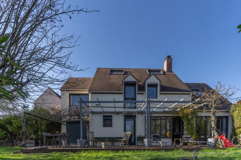 Maison - 160 m² - 7 pièces