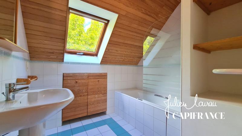 Maison - 170 m² - 7 pièces