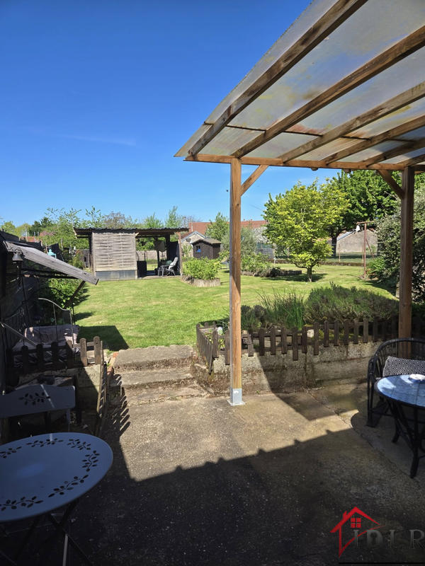 Maison - 184 m² - 6 pièces