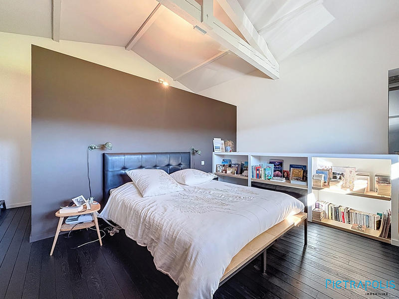 Maison - 200 m² - 5 pièces