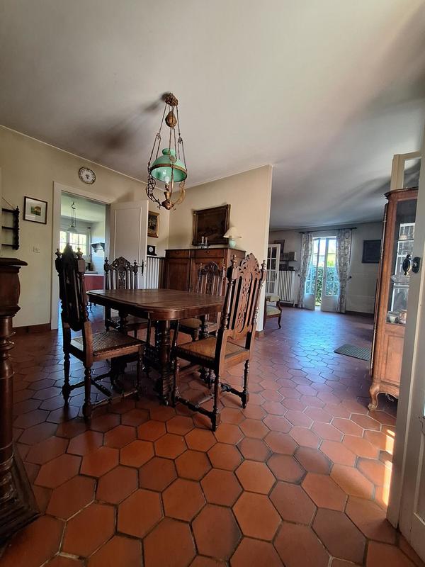 Maison - 120 m² - 5 pièces