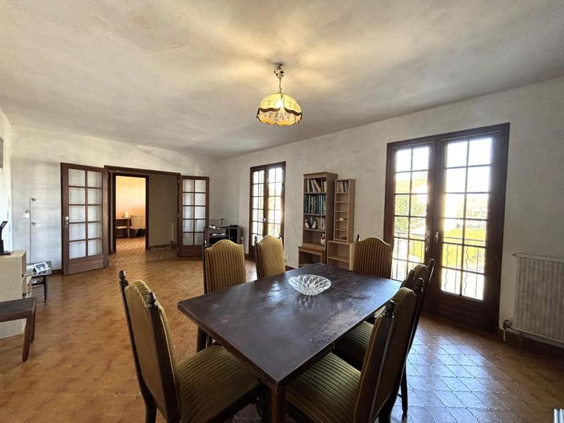 Maison - 90 m² - 6 pièces