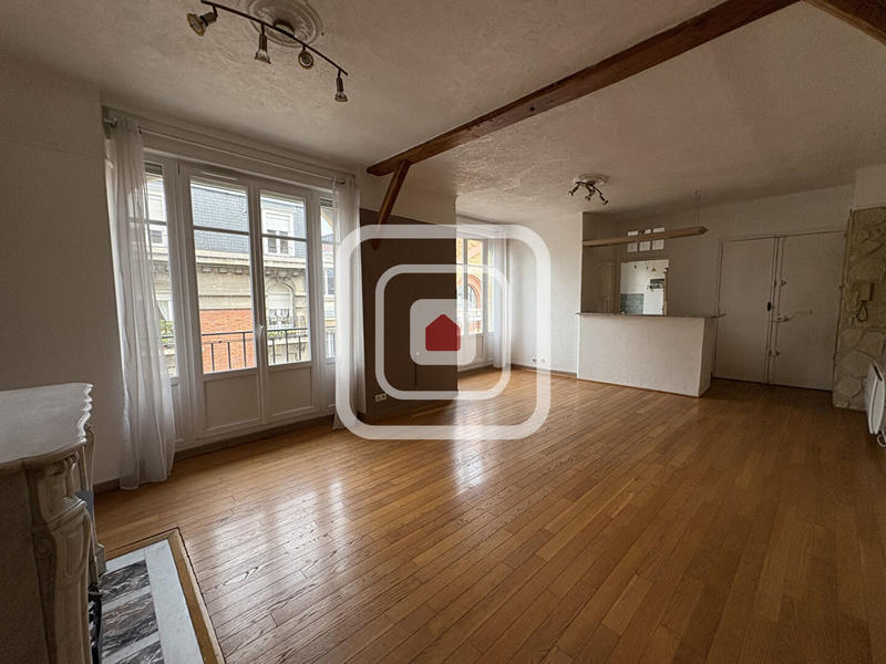 Appartement - 77 m² - 4 pièces