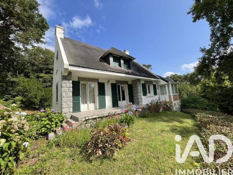 Maison - 152 m² - 8 pièces