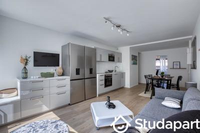 Chambre - 55 m² - 1 pièce