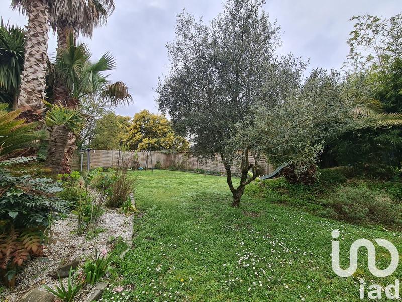 Appartement - 168 m² - 6 pièces