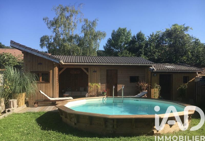 Maison - 135 m² - 6 pièces