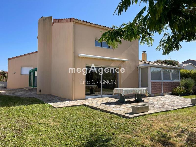 Maison - 190 m² - 6 pièces