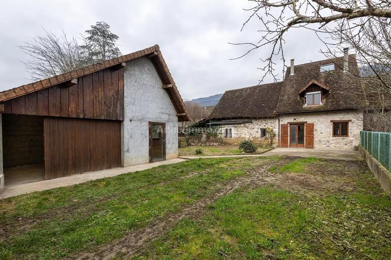 Maison - 86 m² - 4 pièces