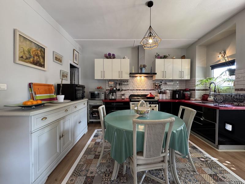 Maison - 144 m² - 6 pièces