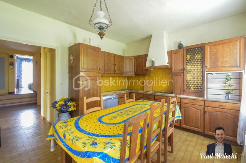 Maison ancienne - 167 m² - 7 pièces