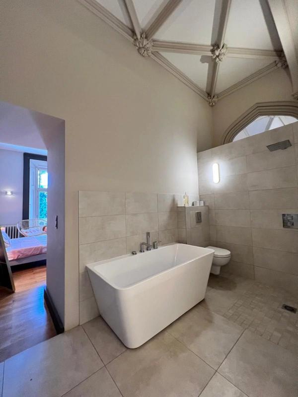 Appartement - 110 m² - 3 pièces