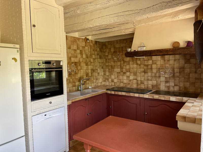 Maison - 300 m² - 8 pièces